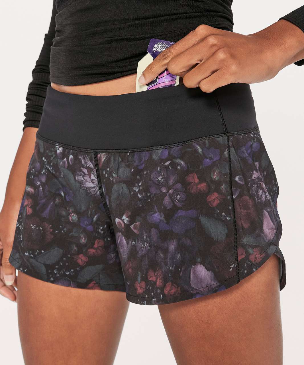 Lululemon Speed Up Short (Long 4") - Frozen Flourish Multi / Black