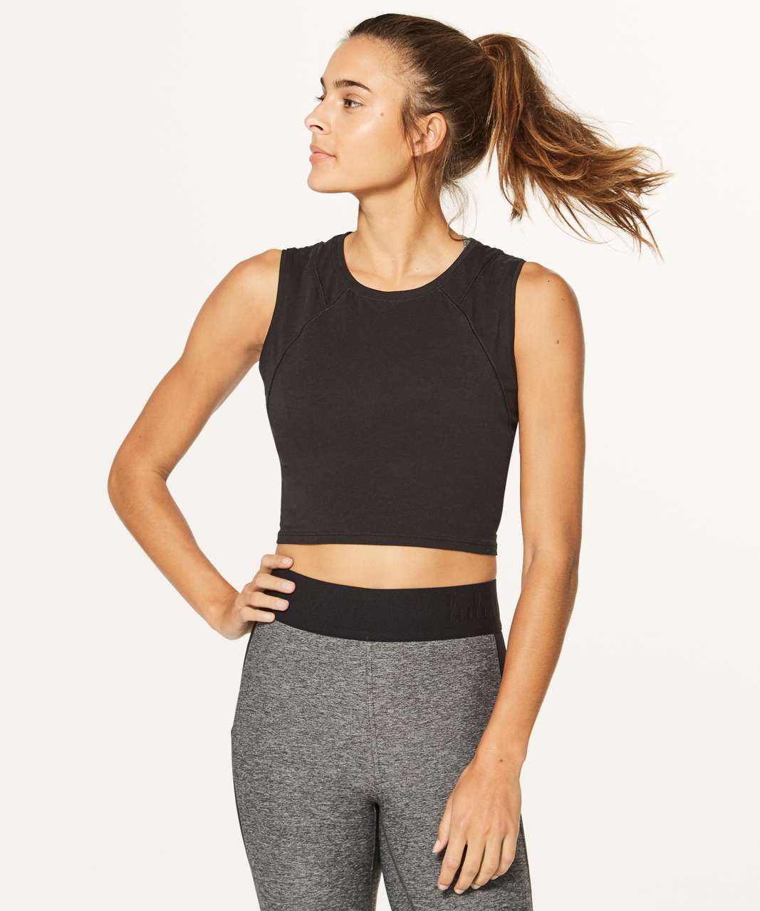 crop top lululemon