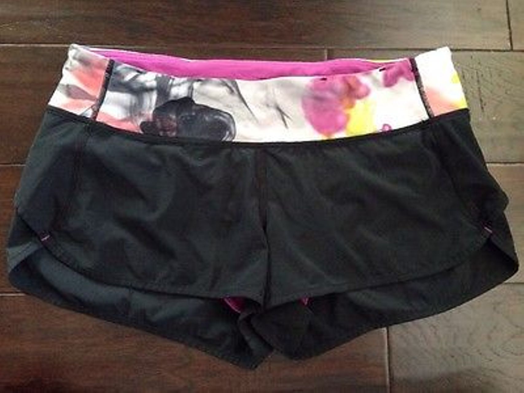 Lululemon Speed Short - Black (Unicorn Tears Waistband)