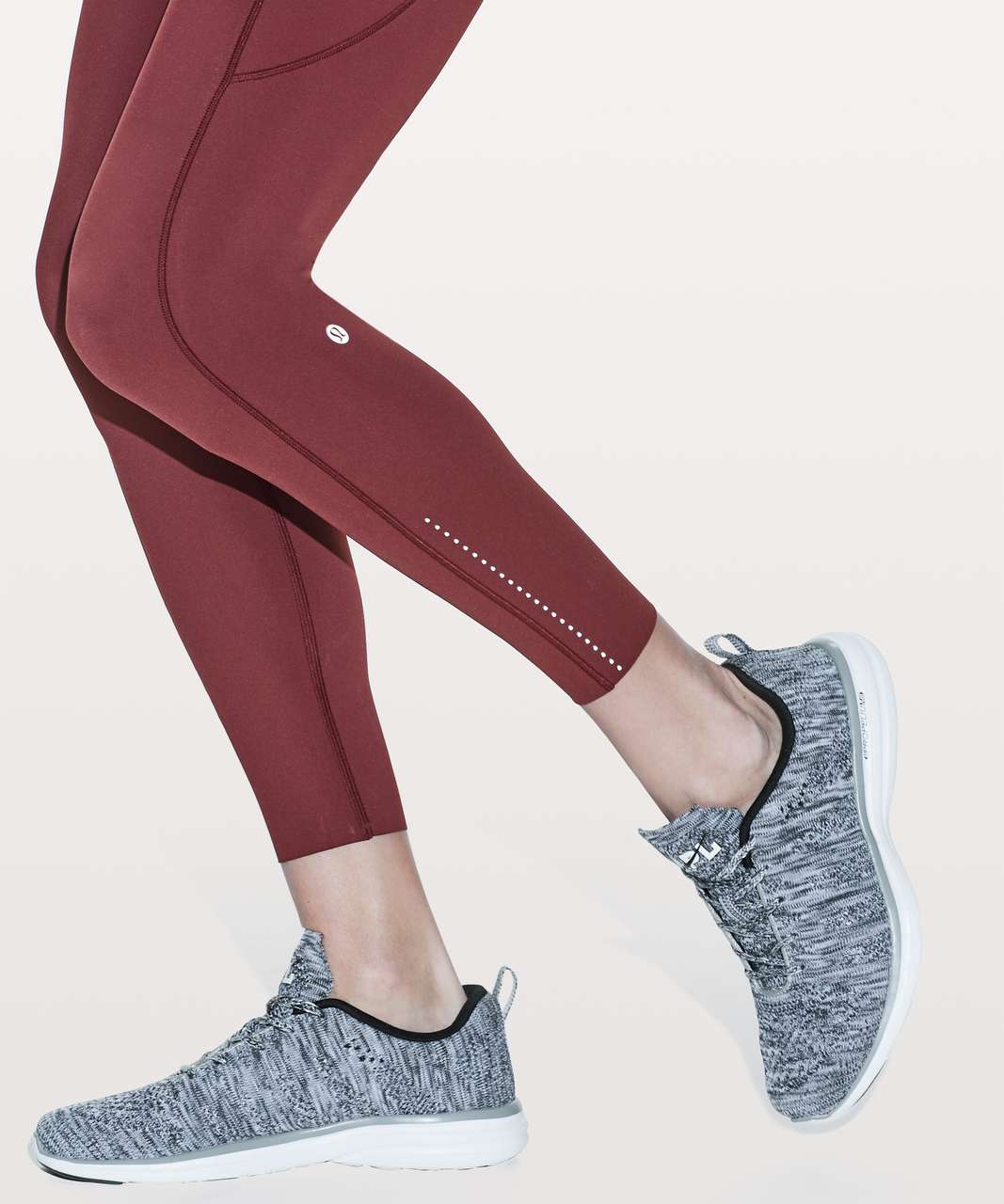 Lululemon Fast & Free 7/8 Tight II *Nulux 25" - Garnet