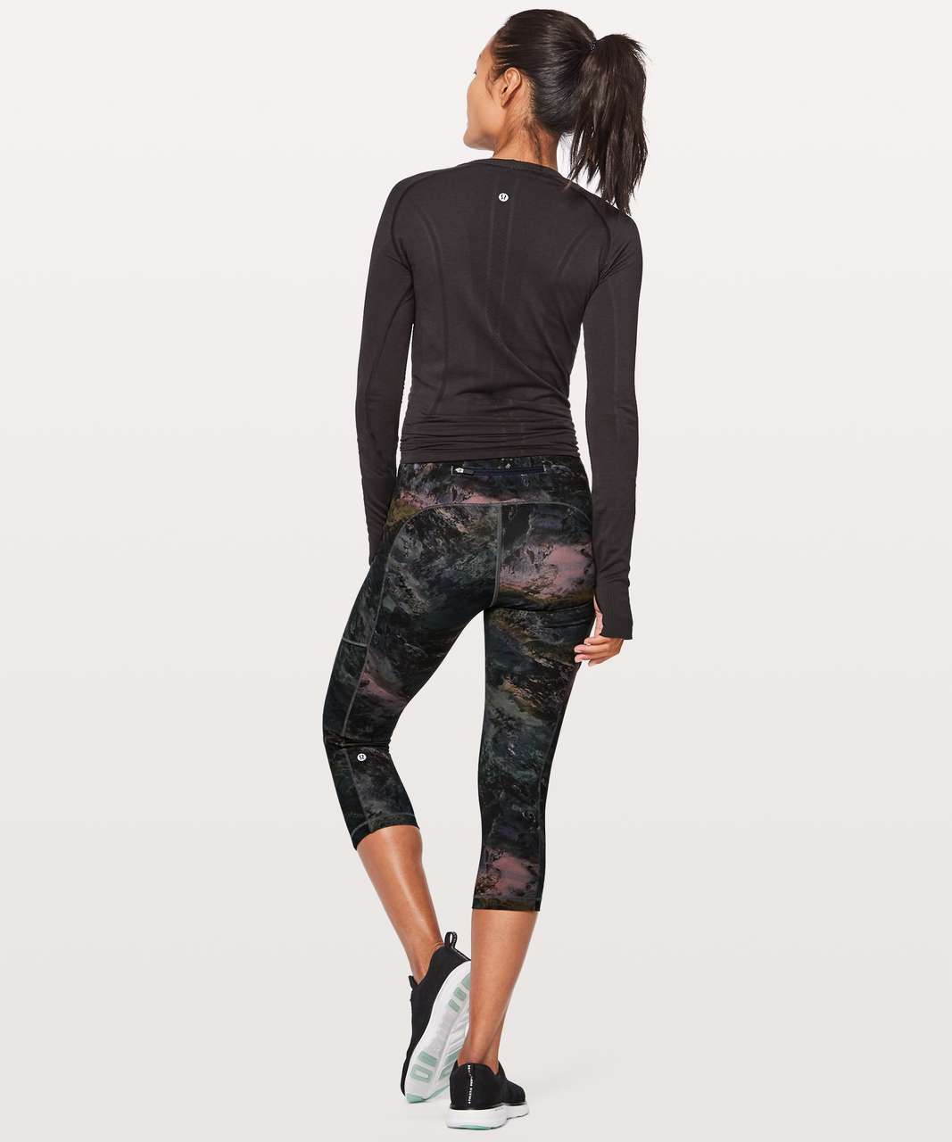 Lululemon Speed Up Crop (21) - Black - lulu fanatics