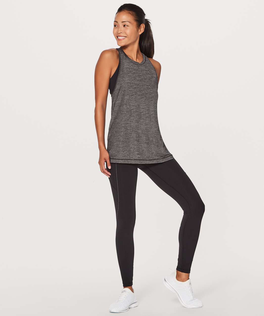 Lululemon Womens 6 Gray Black Extra Mile Tank 2 in 1 Strappy Built