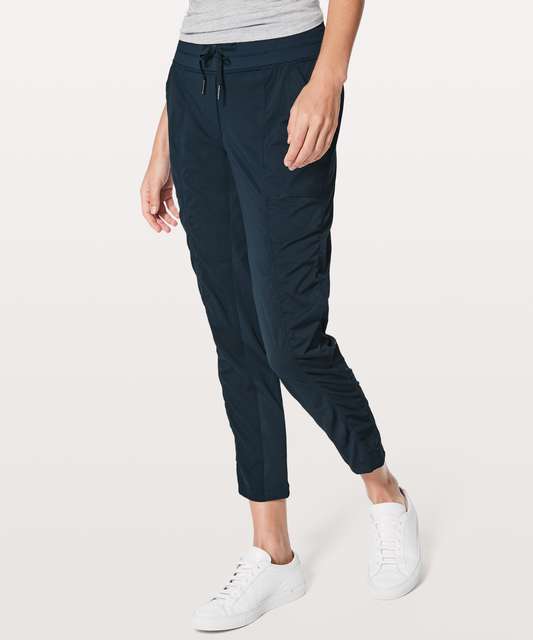 Lululemon Street To Studio Pant II *Unlined 28 - Midnight Navy - lulu  fanatics