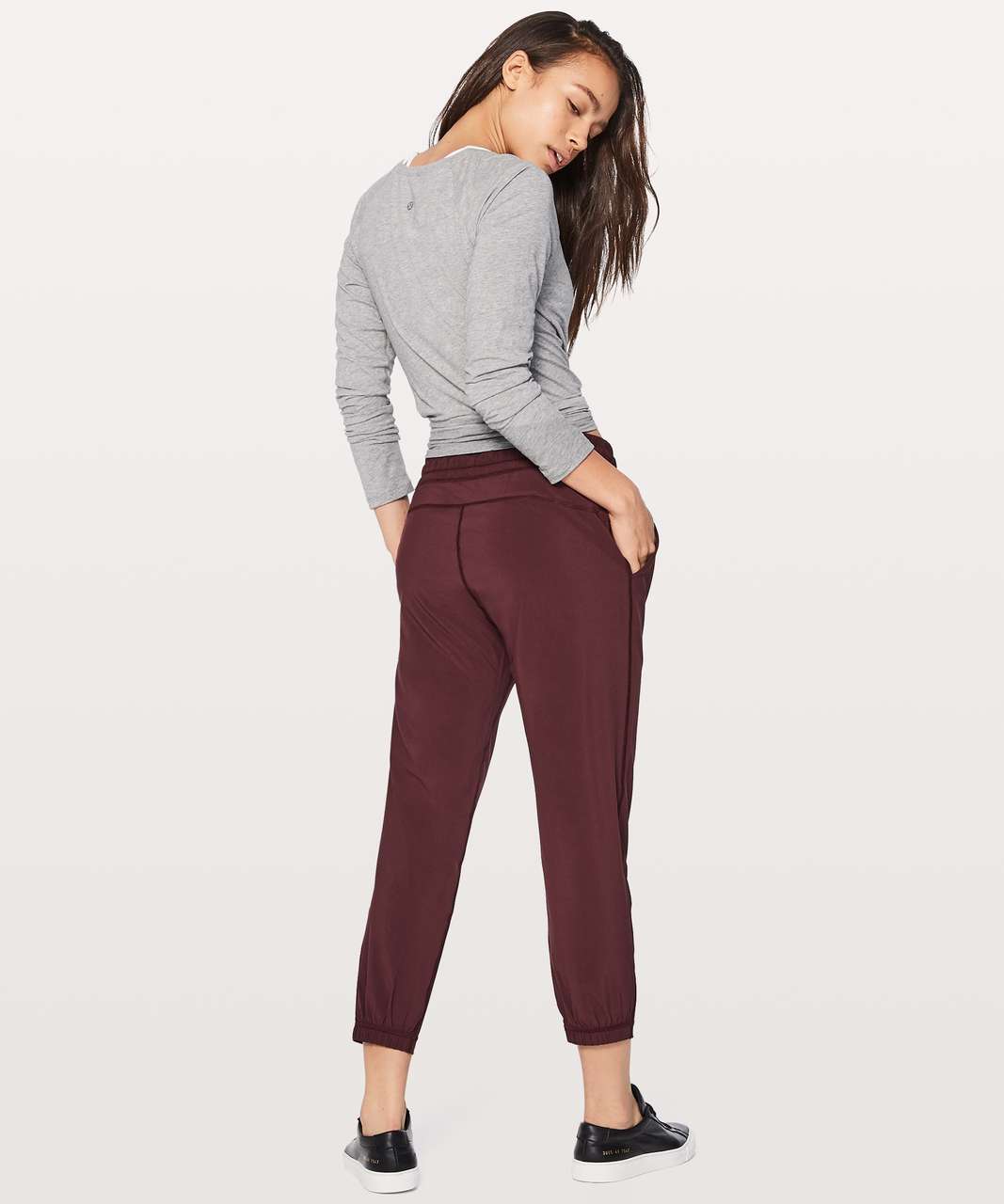 Lululemon Namaskar Crop - Garnet