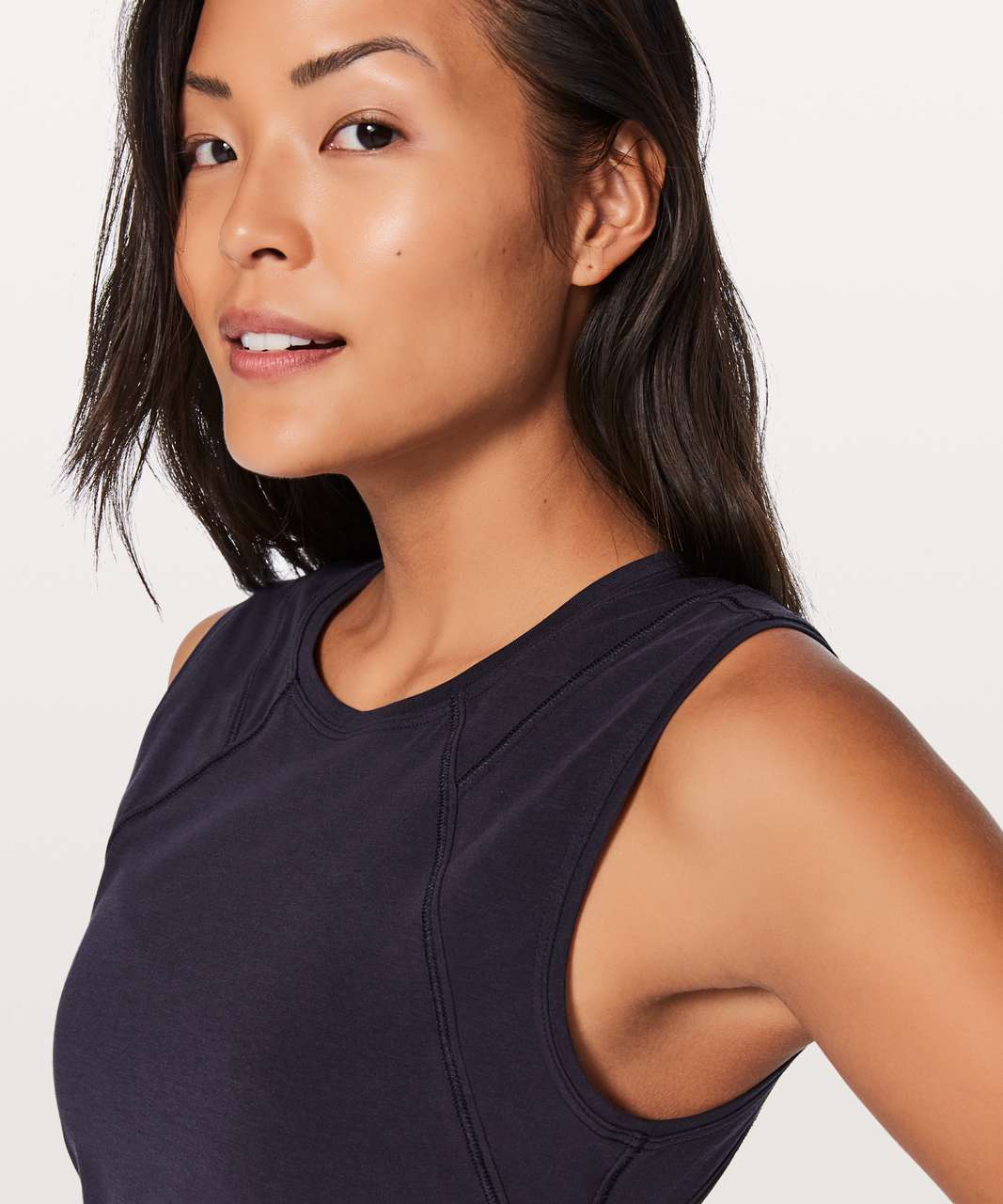 Lululemon Line Up Crop Tank - Boysenberry