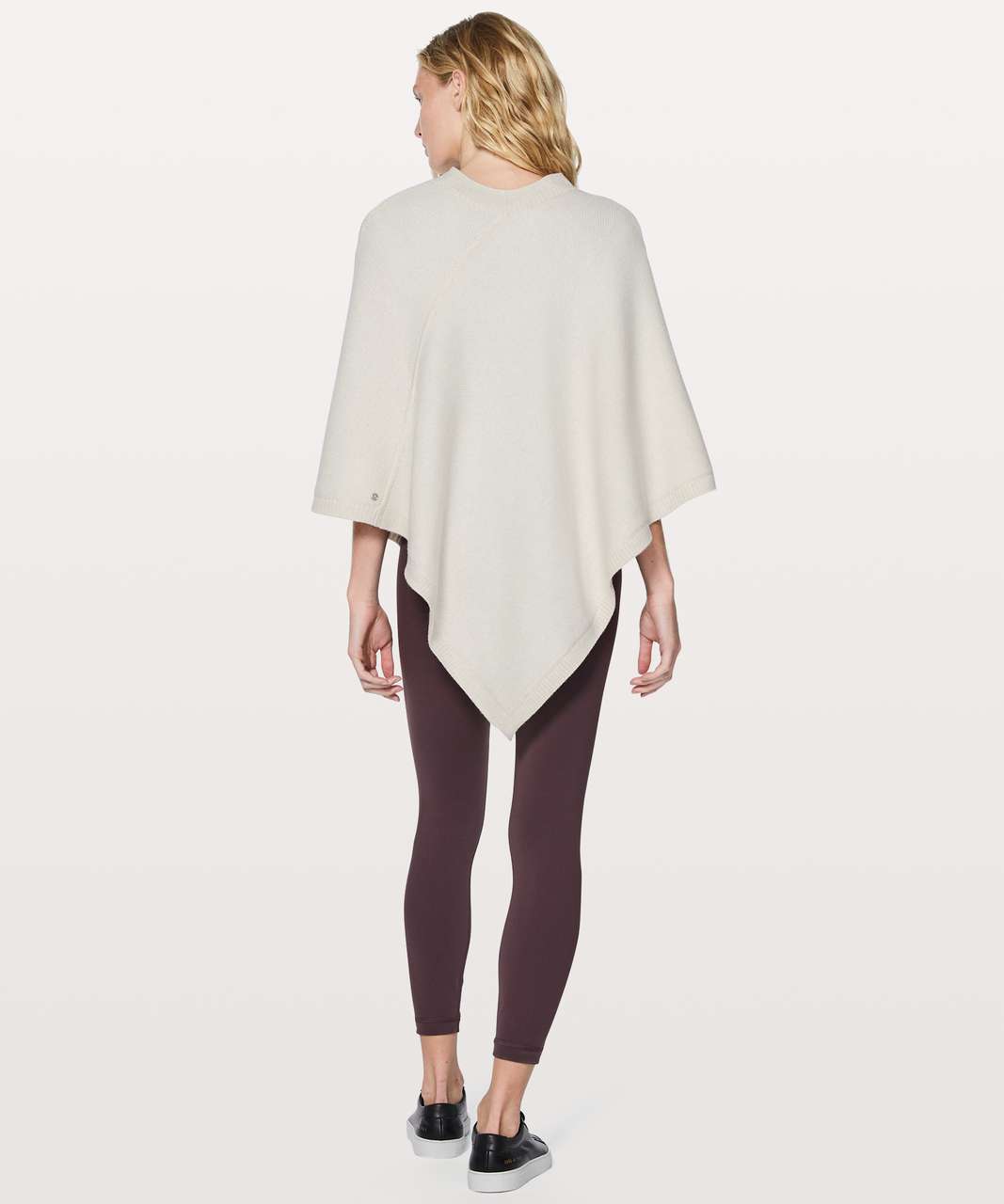 Lululemon On The Go Poncho - Heathered Angel Wing