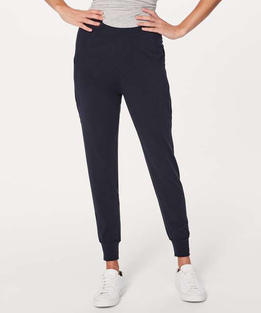 Lululemon Meant To Move 7/8 Tight (25) - Black / Flocked Floral Black Black  - lulu fanatics