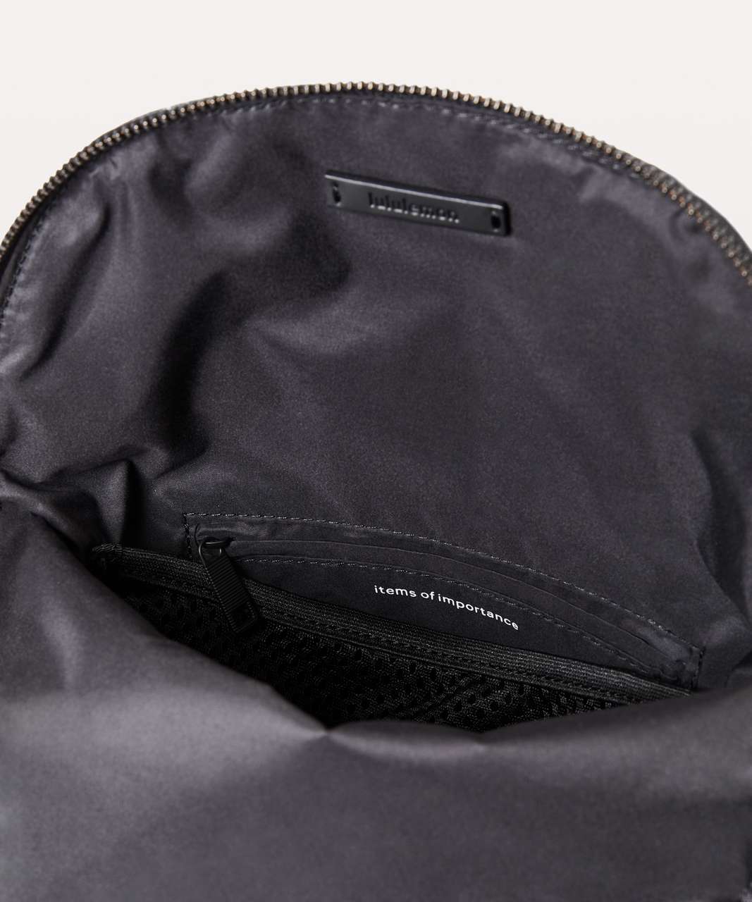 Lululemon Festival Bag II *5L - Mineralize Multi / Black