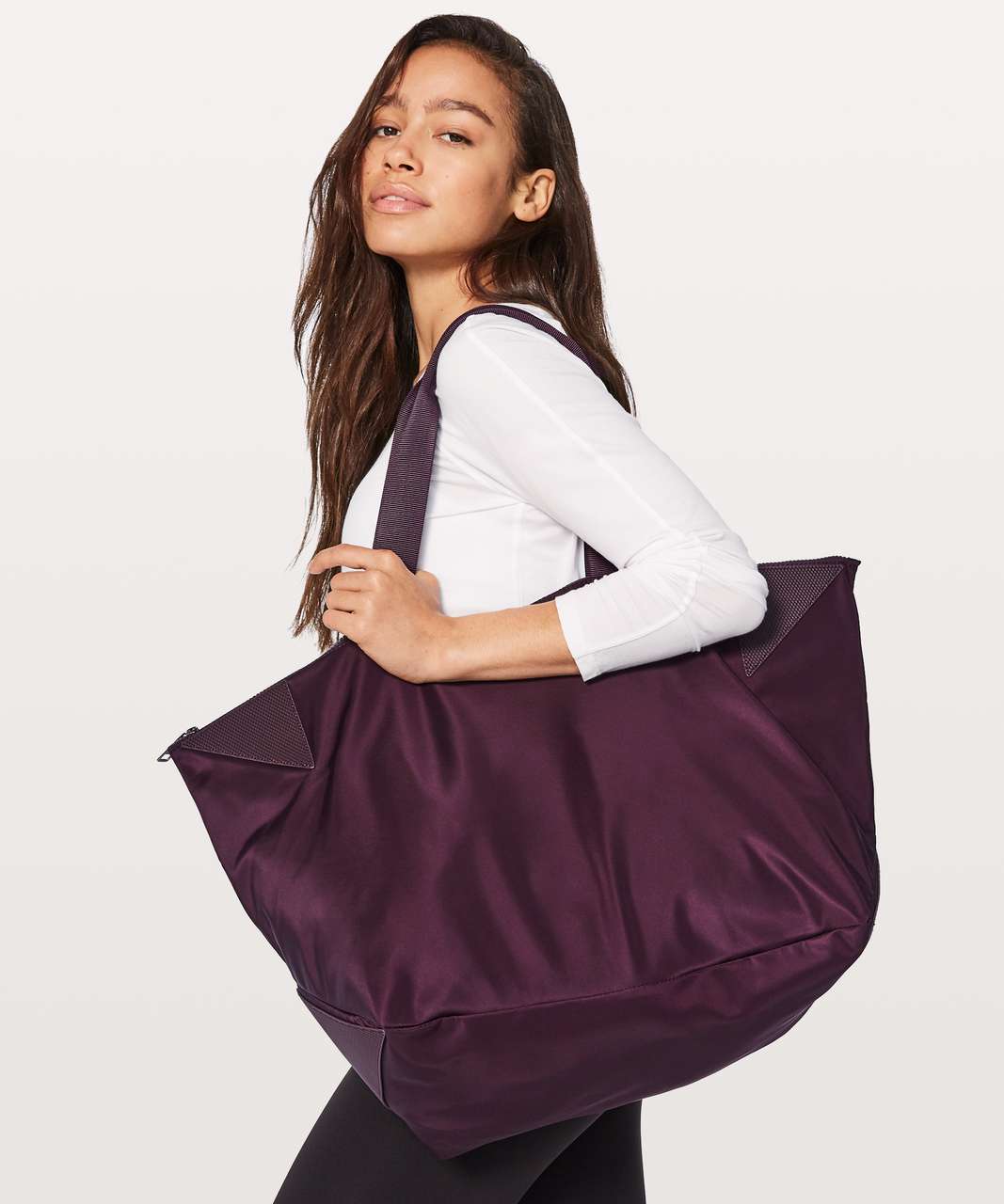 Lululemon Acute Tote Large 33L - Black Cherry