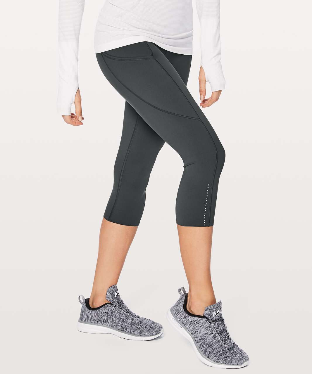 Lululemon Fast & Free Crop II *Nulux 19" - Deep Coal