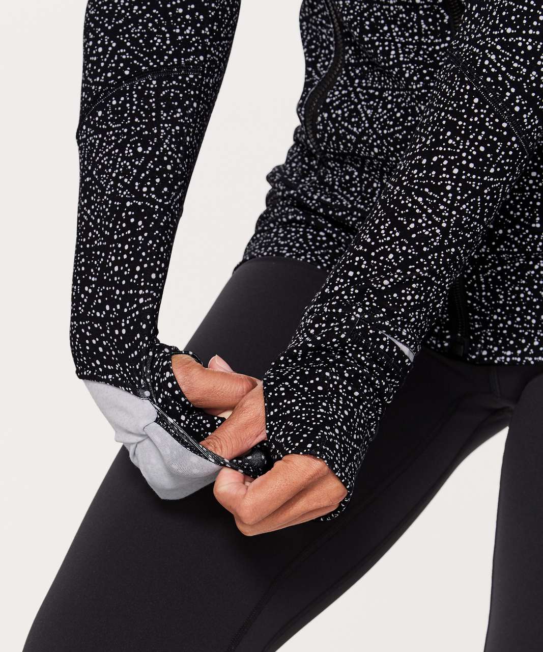 Lululemon Contour Jacket - Night View White Black - lulu fanatics