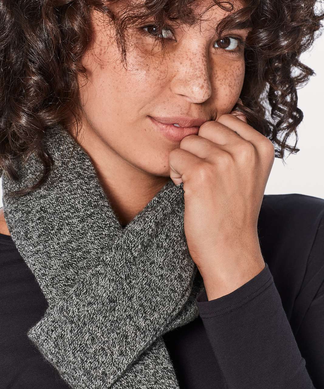 Lululemon My Dear Cashmere Scarf - Black / Angel Wing