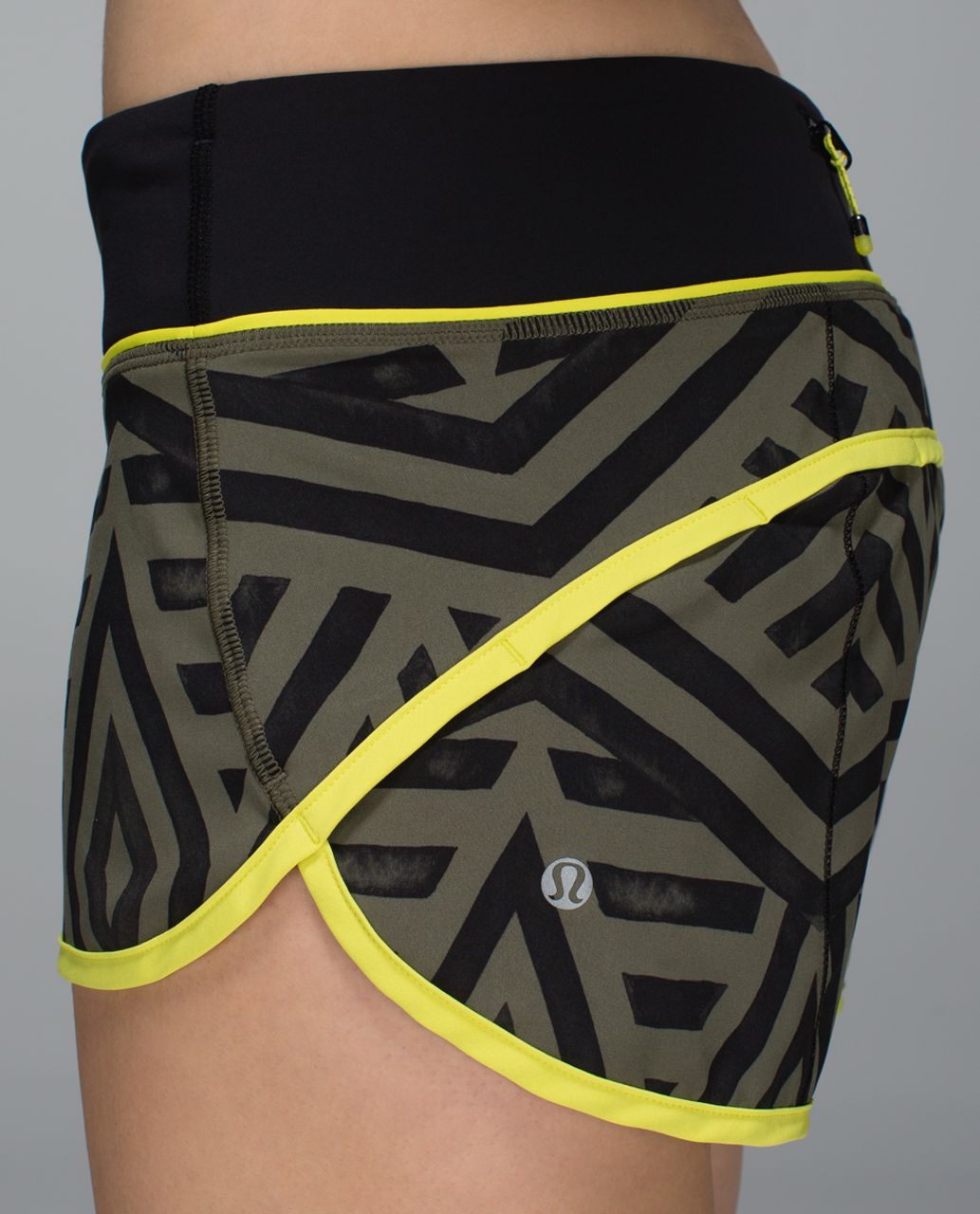 Lululemon Run:  Speed Short *4-way Stretch - Chevron Shuffle Fatigue Green Black / Split Pea / Black