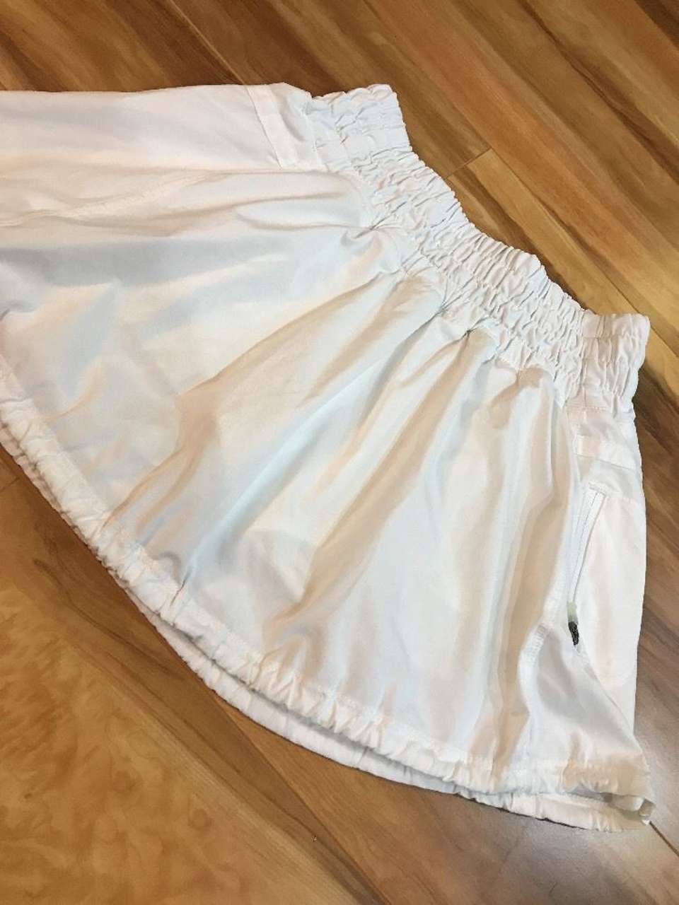 Lululemon Run Tracker Skirt - White