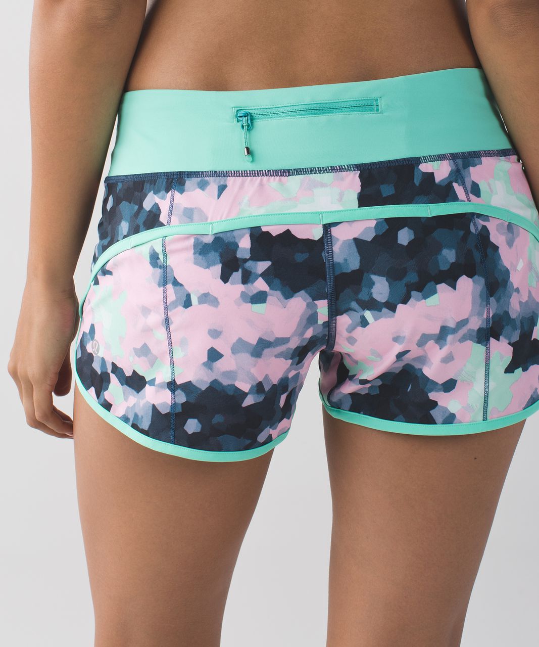 Lululemon Speed Short *4-way Stretch 2.5" - Clouded Dreams Multi / Menthol