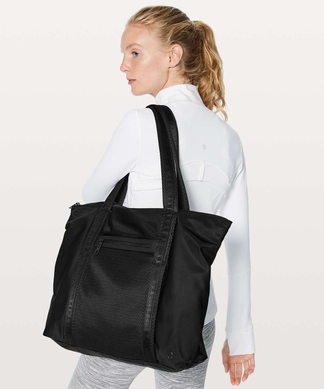 Lululemon Everywhere Tote 20L - Black