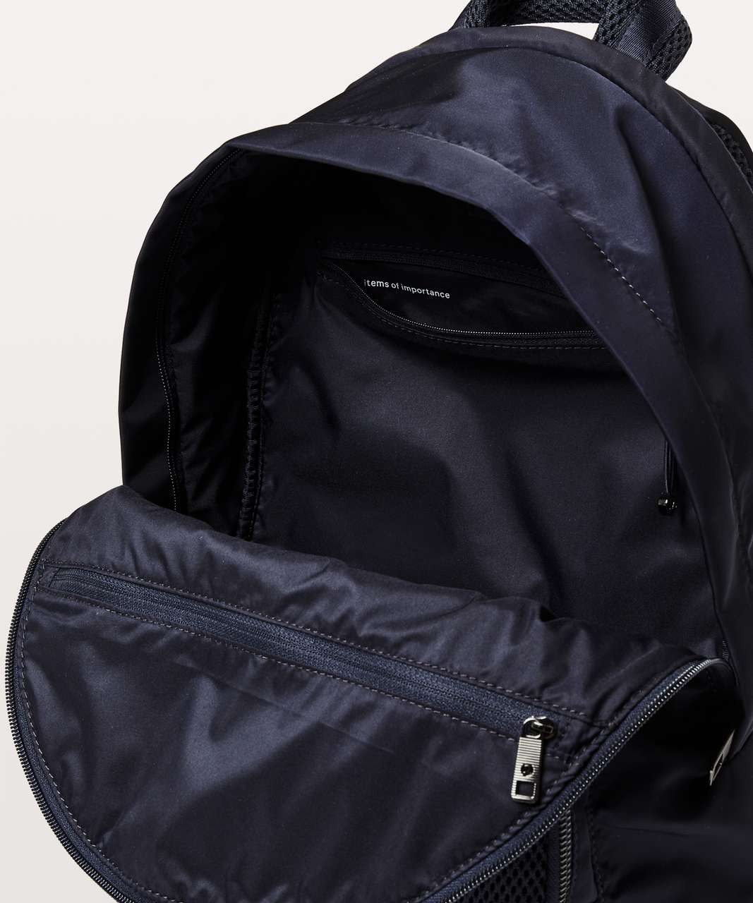 Lululemon Everywhere Backpack Mesh 17L - Midnight Navy - lulu fanatics