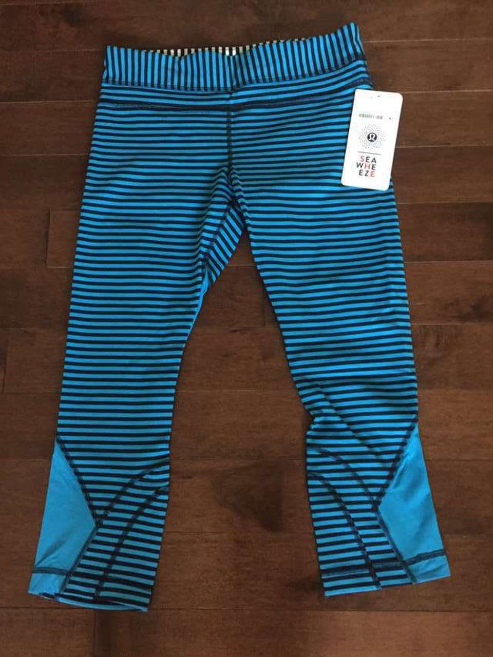 Lululemon Run:  Inspire Crop II - 2015 Seawheeze - Classic Stripe Kayak Blue / Kayak Blue