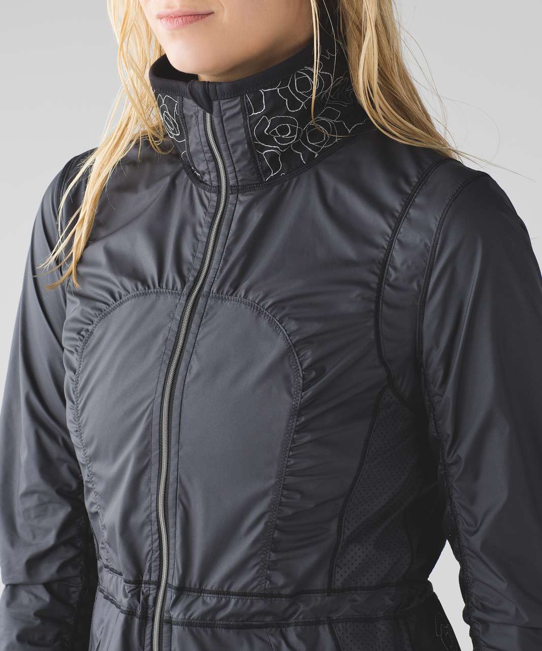 Lululemon Lucent Jacket - Black