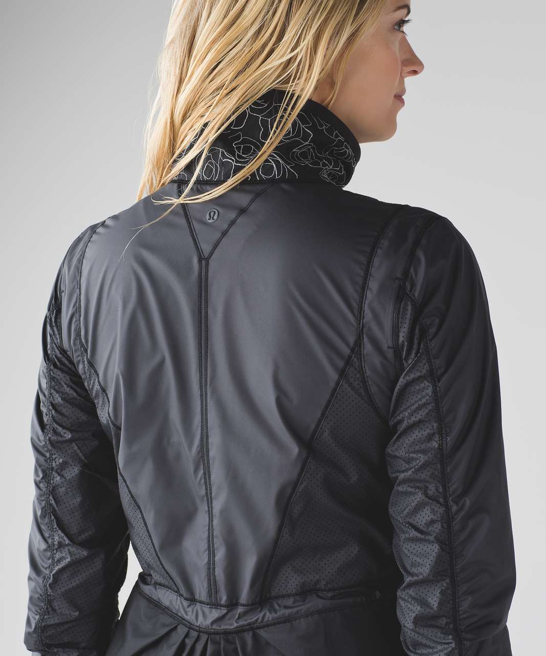 Lululemon Lucent Jacket - Black