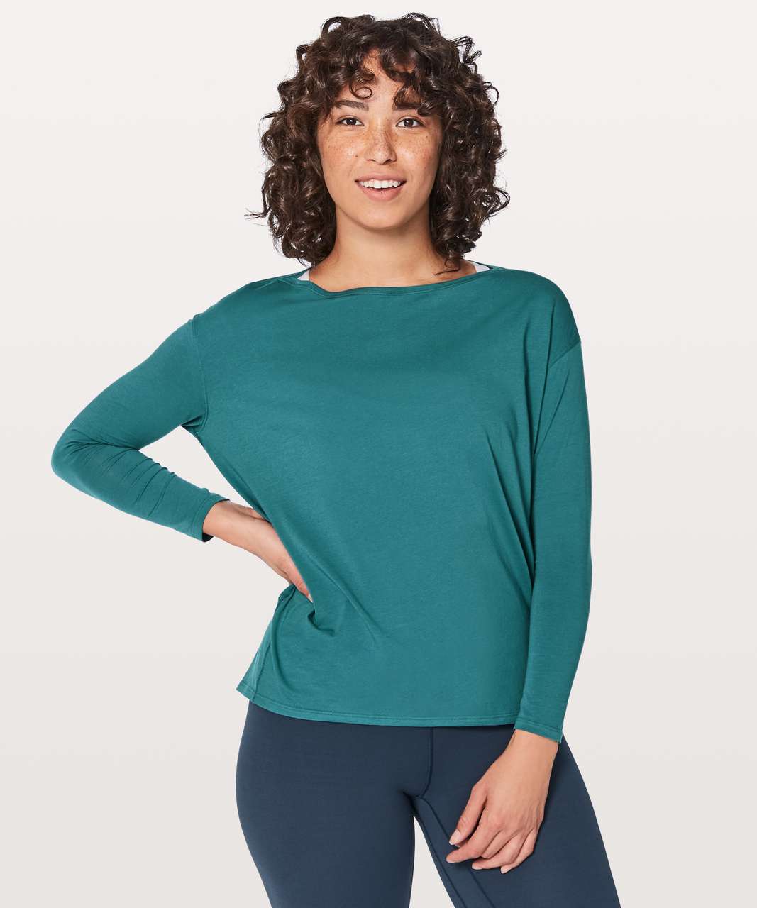 Lululemon Back In Action Long Sleeve - Desert Teal