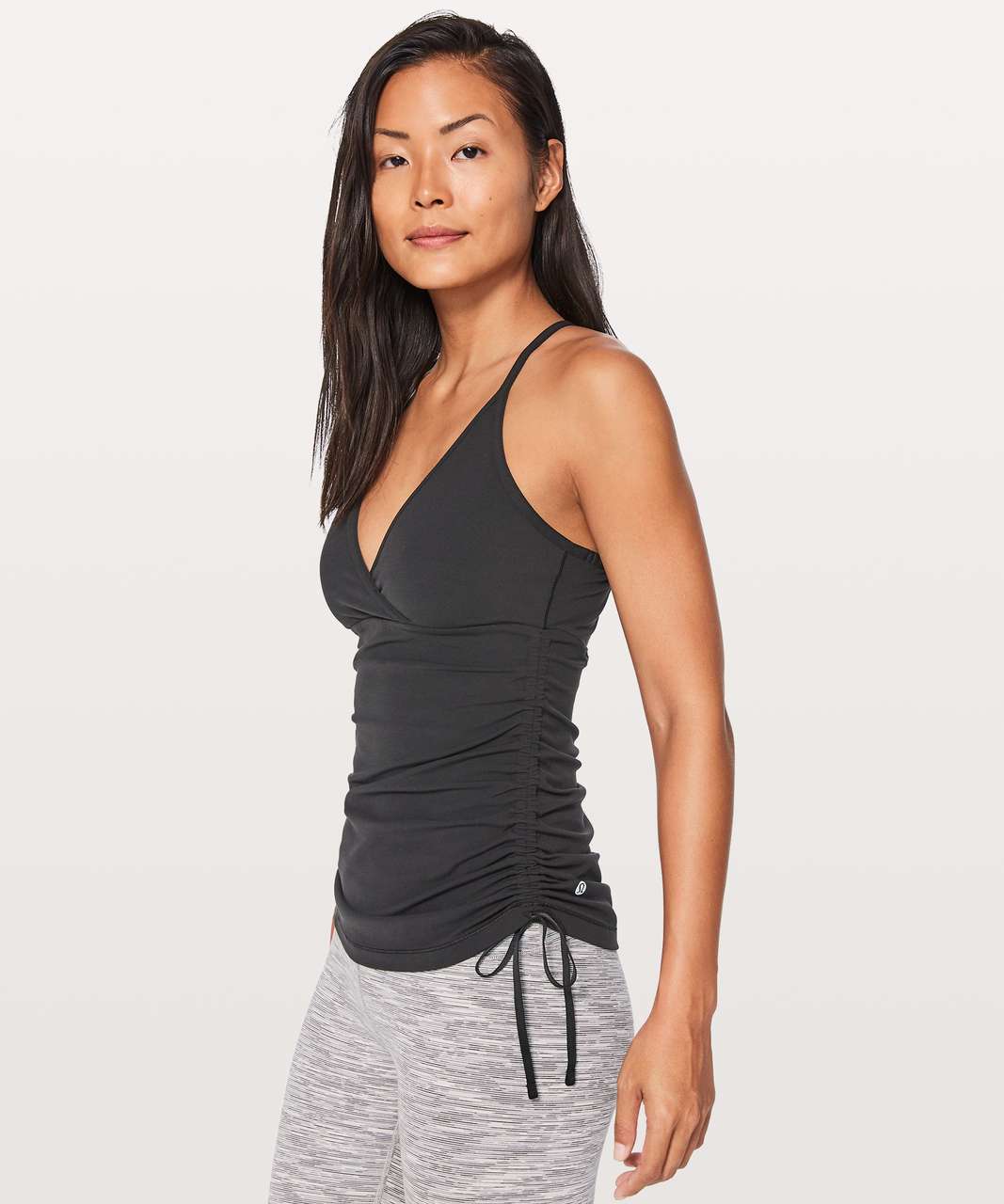 https://storage.googleapis.com/lulu-fanatics/product/28858/1280/lululemon-full-freedom-tank-light-support-for-a-b-cup-black-0001-175308.jpg