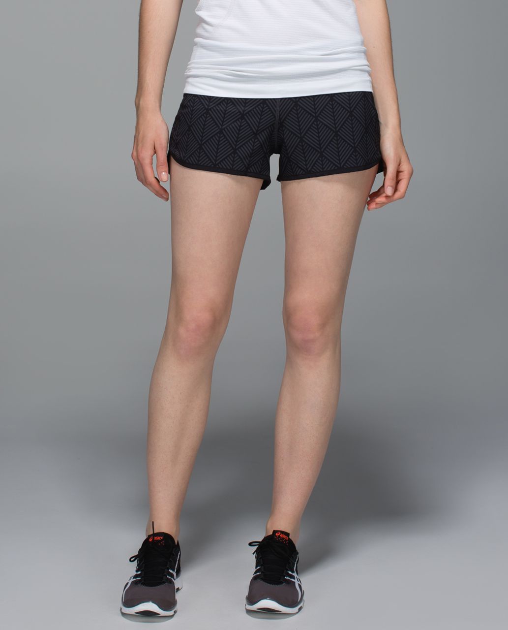 Lululemon Run:  Speed Short *4-way Stretch - Diamond Palm Deep Coal Black / Black