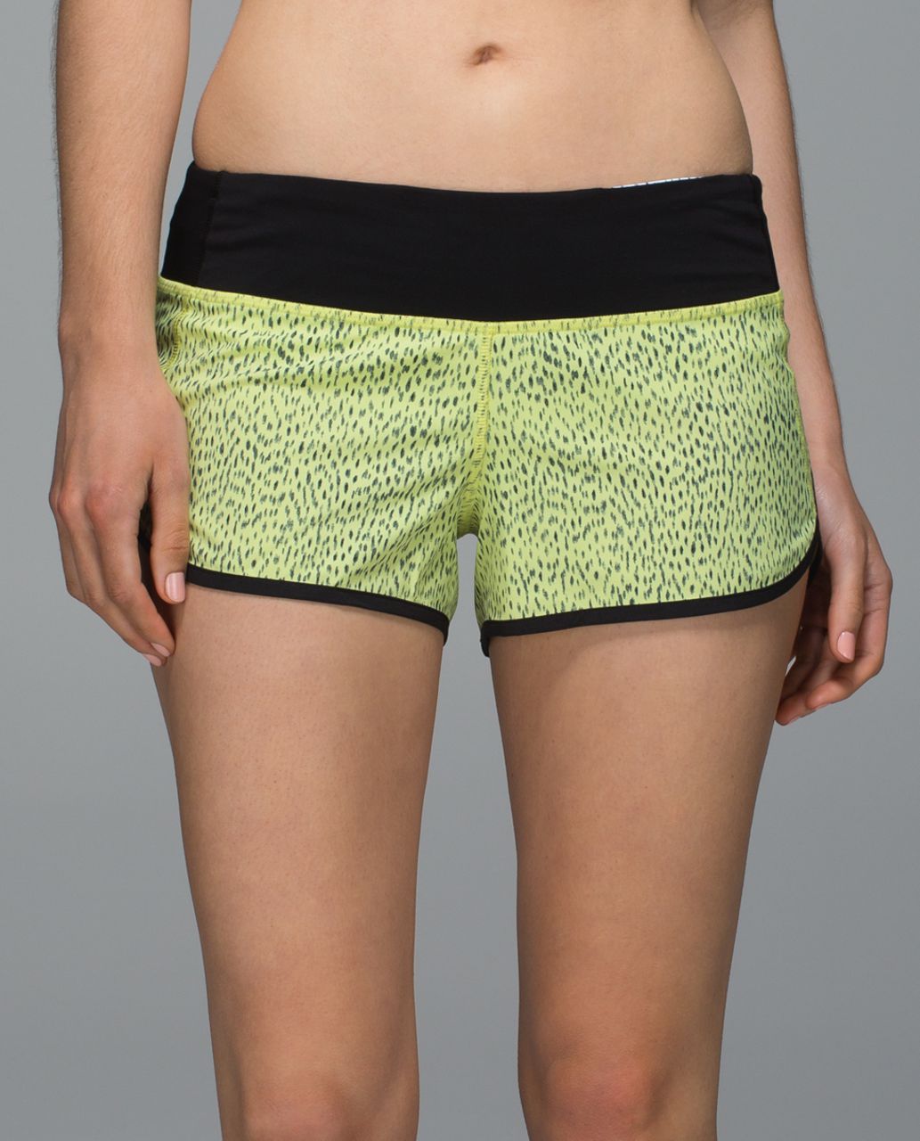 Lululemon Run:  Speed Short *4-way Stretch - Dottie Dash Clarity Yellow Black / Black