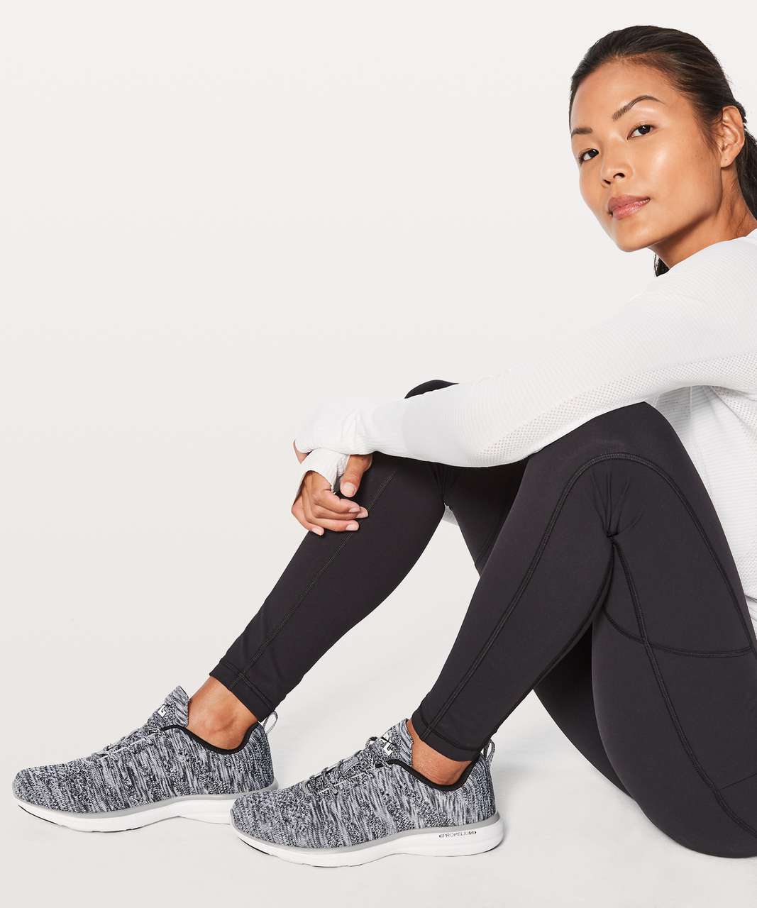 Lululemon Womens TechLoom Pro Shoe - Heathered Grey - lulu fanatics