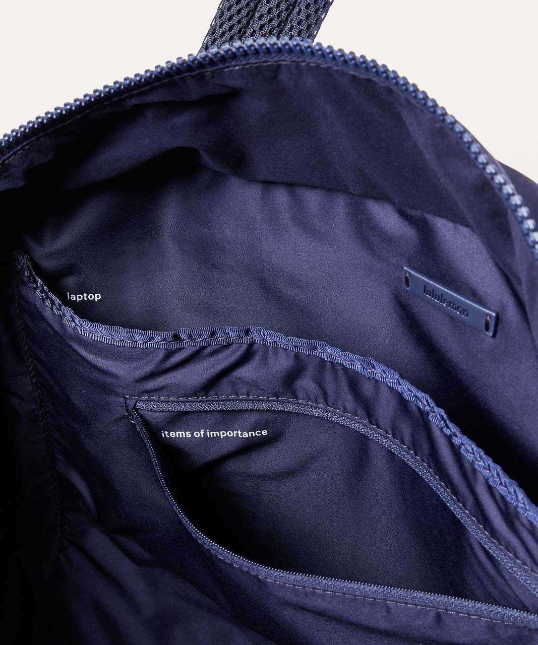 Lululemon Everywhere Duffel *27L - Midnight Navy