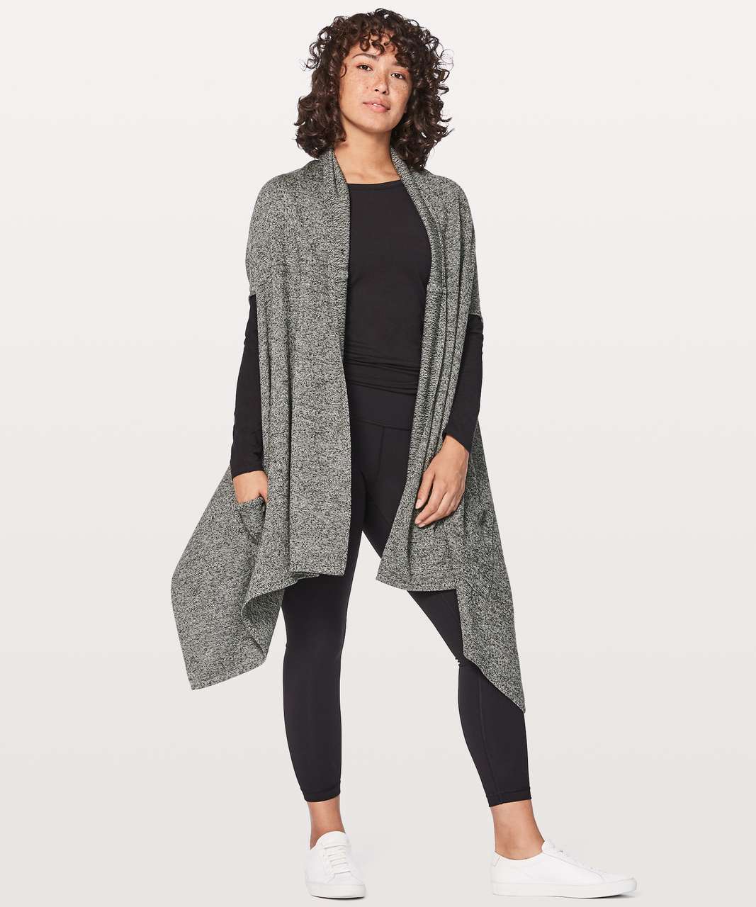 Lululemon Live Freely Wrap - Black / Angel Wing