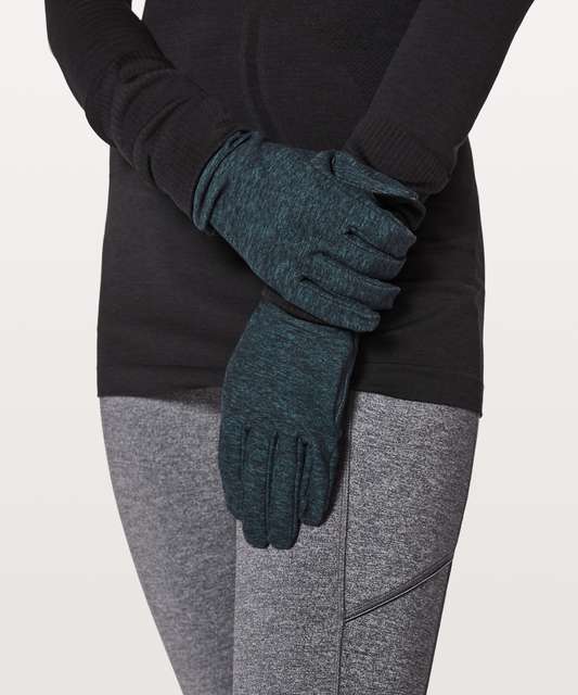 Lululemon Run It Out Gloves - Black - lulu fanatics