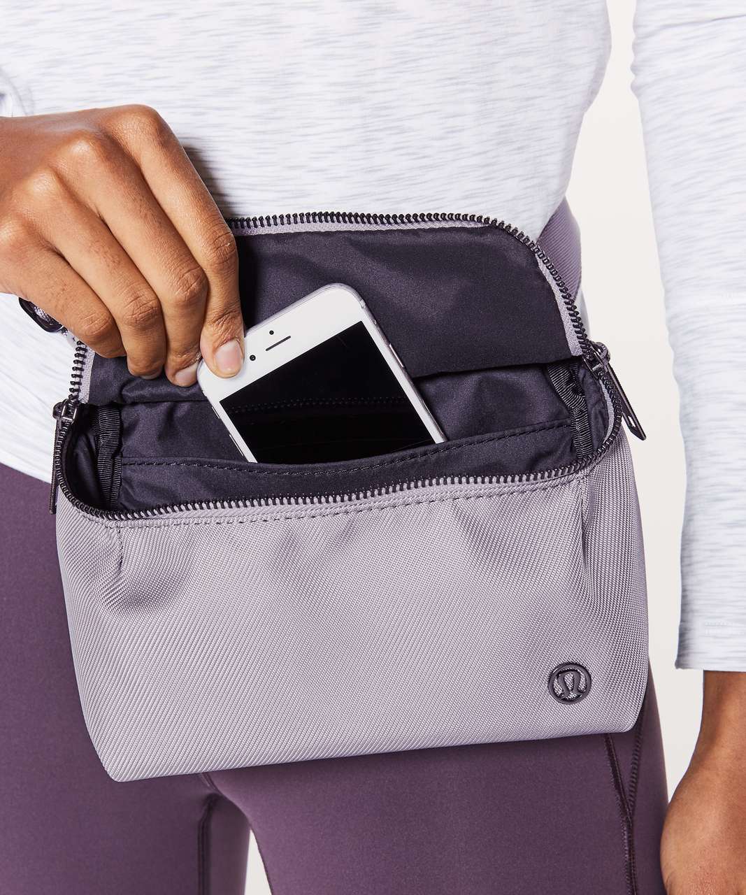 Lululemon Get Set Belt Bag 3L - Dark Chrome