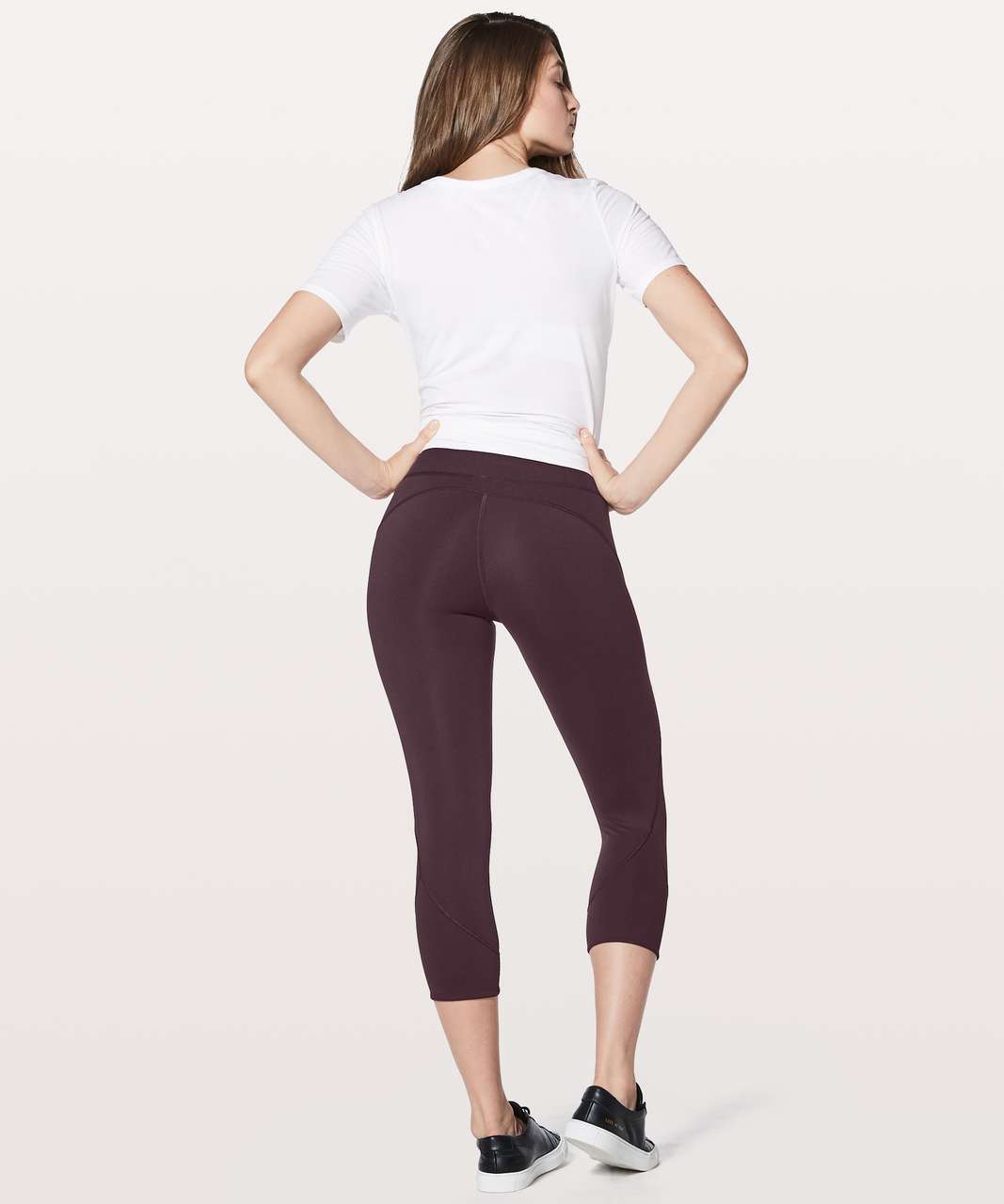 Lululemon In Movement Crop *Everlux 19 - Black (First Release) - lulu  fanatics