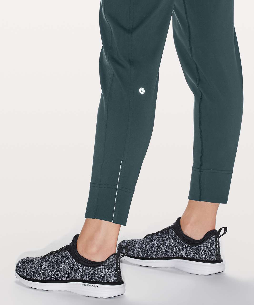 Lululemon Run Bandit Track Pant - Black - lulu fanatics