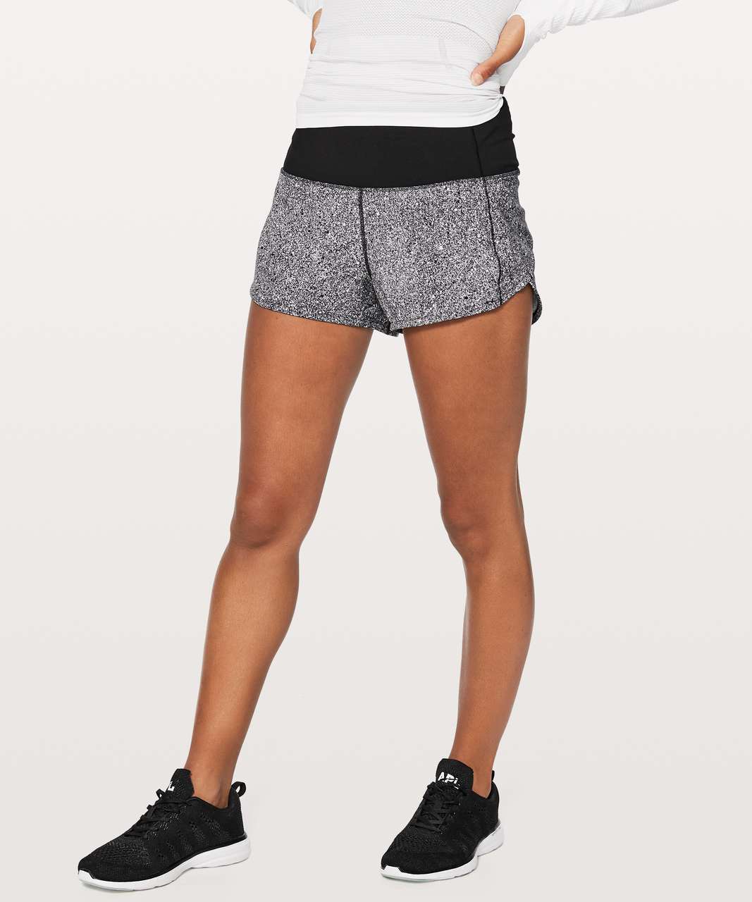 Lululemon High-Waist Speed Shorts Size 4 in Nami Wave White Black