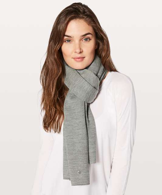 Oversized Camo Jacquard Scarf