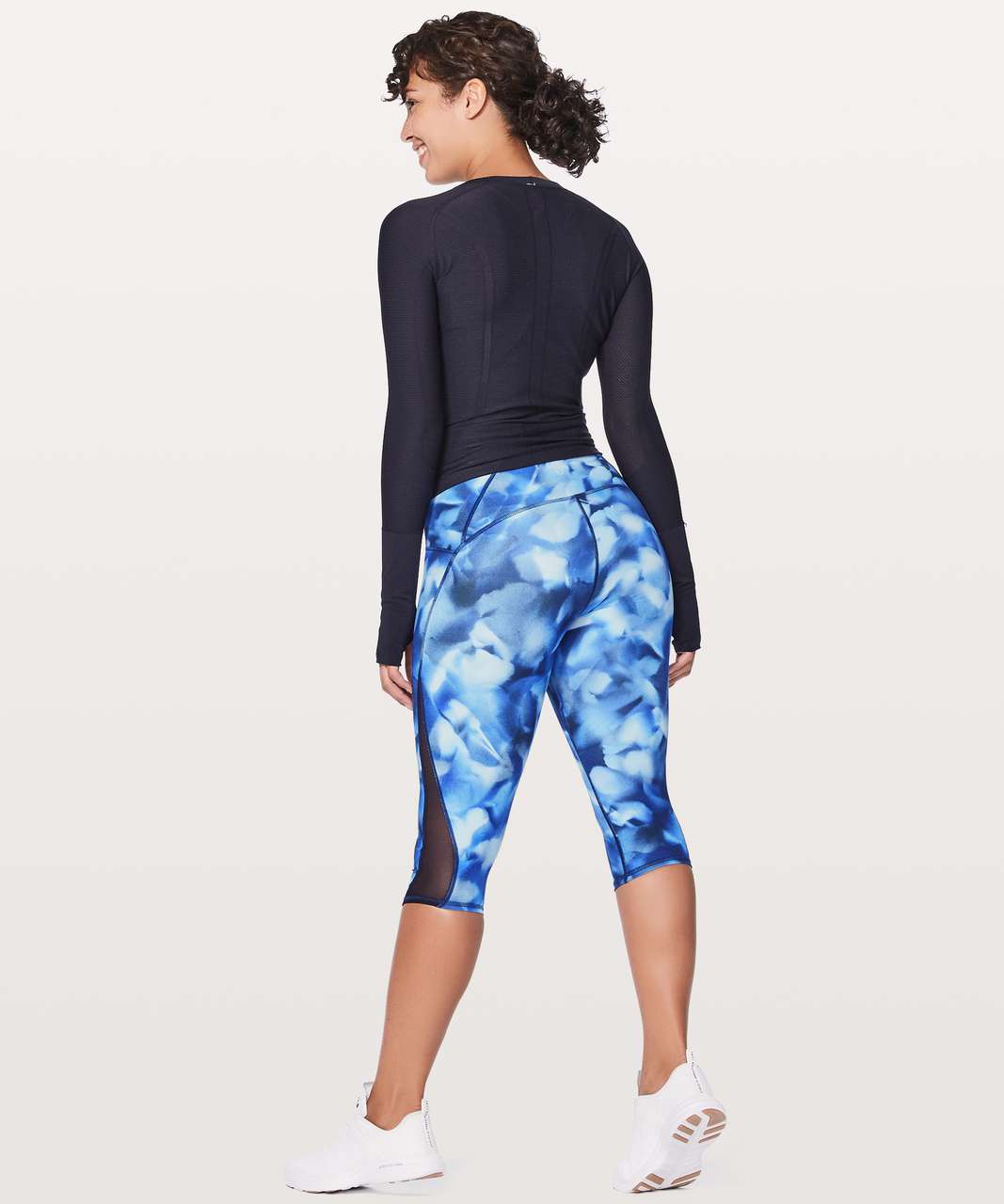 Lululemon Train Times Crop 17" - Mini Blush Blossom Alpine White Midnight Navy / Midnight Navy