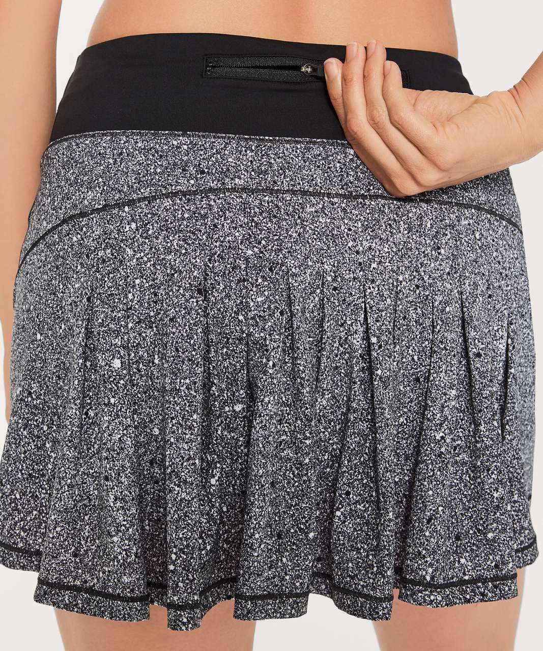 Lululemon Circuit Breaker Skirt II (Tall) 15" - Luminesce Splatter White Black / Black