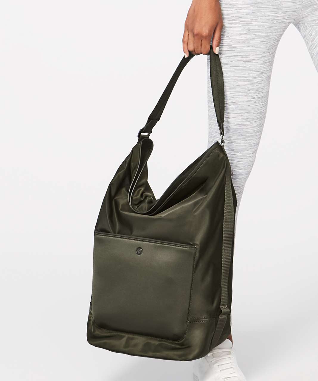 Lululemon All Set Hobo 21L - Dark Olive