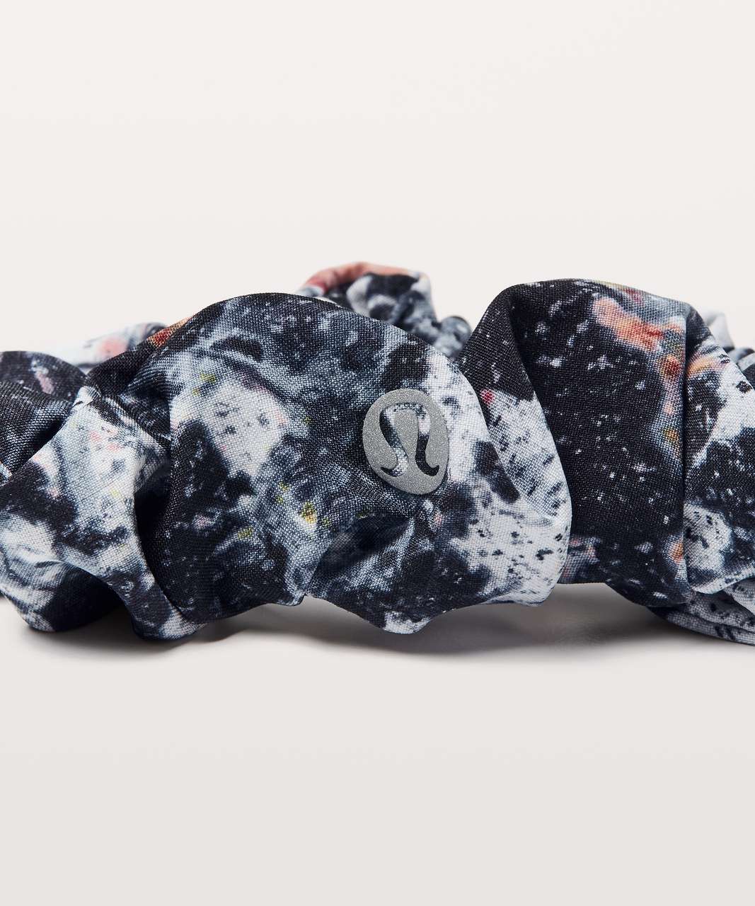 Lululemon Uplifting Scrunchie - Spring Bloom Multi