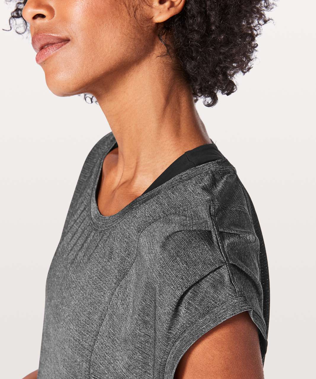 Lululemon Gait Keeper Short Sleeve - Heathered Black