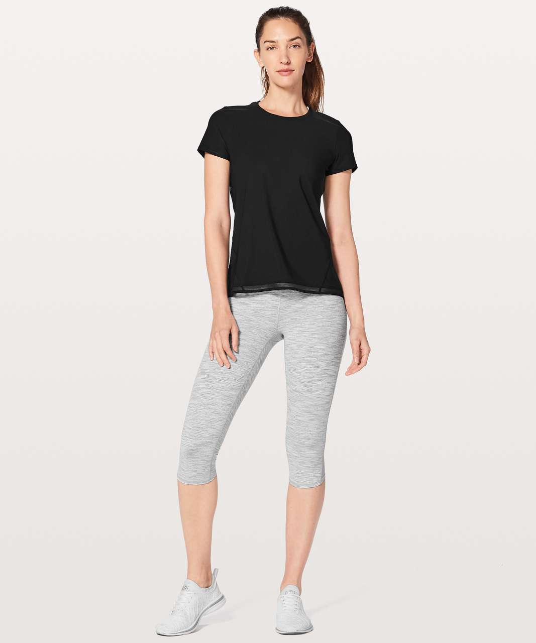 Lululemon Into the Sun Tee - Black - lulu fanatics