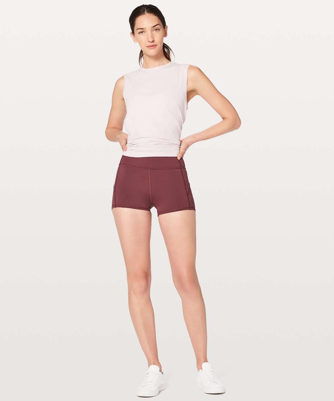 Lululemon In Movement Short *Everlux 2.5" - Redwood