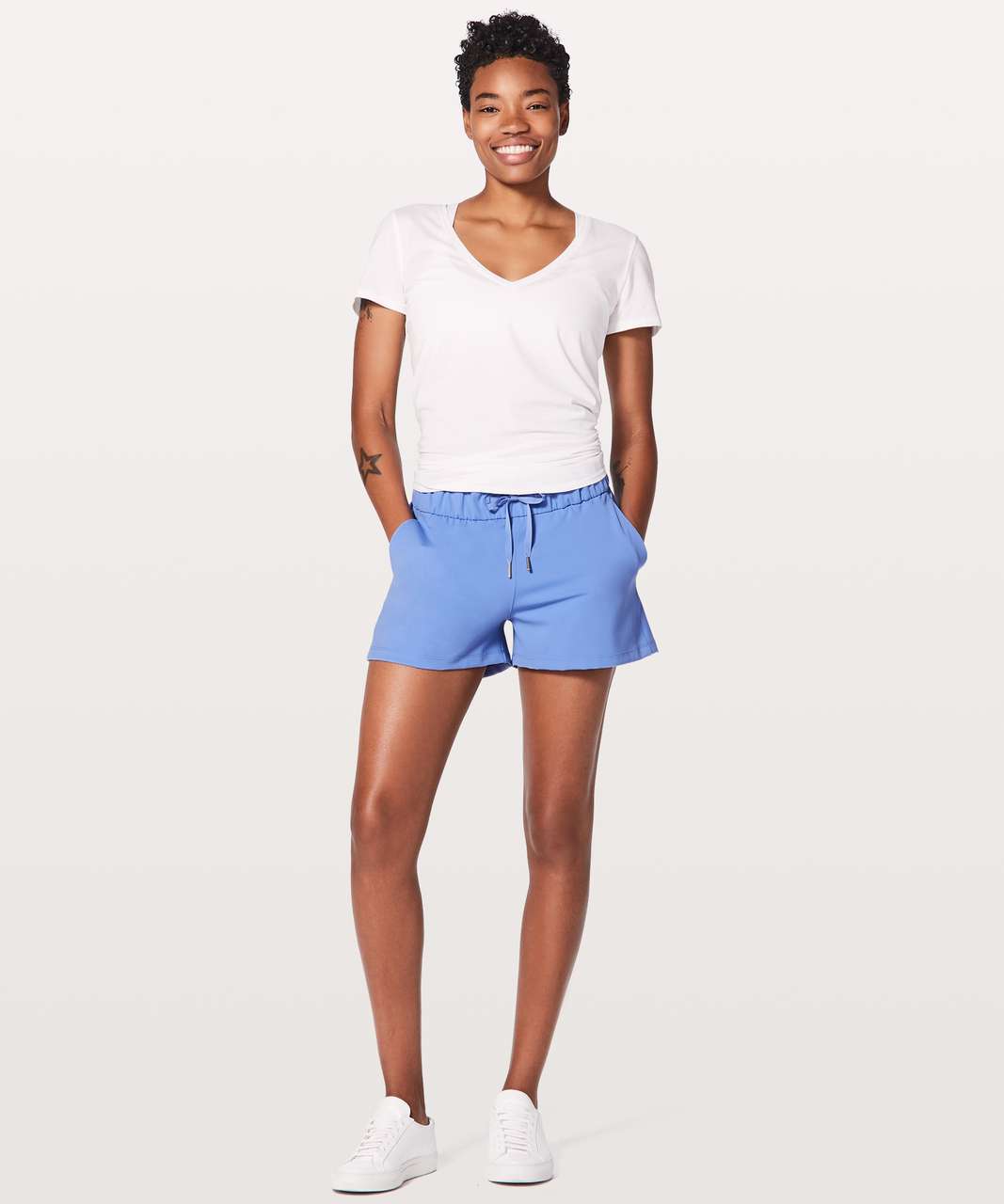 Lululemon On The Fly Short 2.5" - Light Horizon