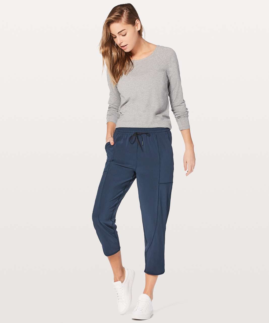 Lululemon Final Play Crop 23" - True Navy