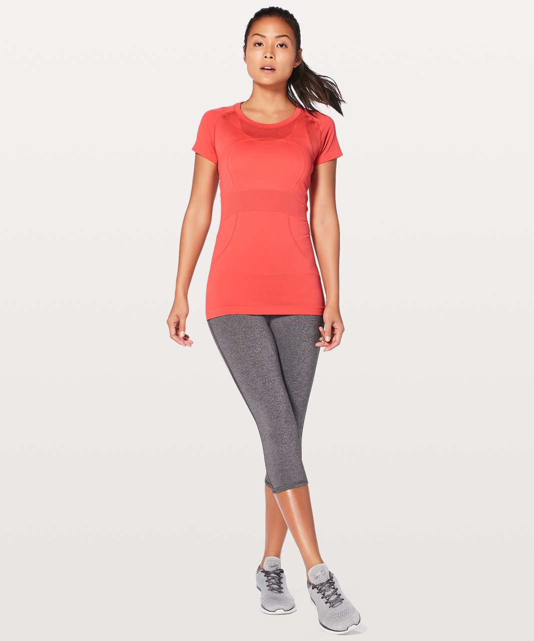 Lululemon Swiftly Tech Short Sleeve Crew - Vermillion / Vermillion