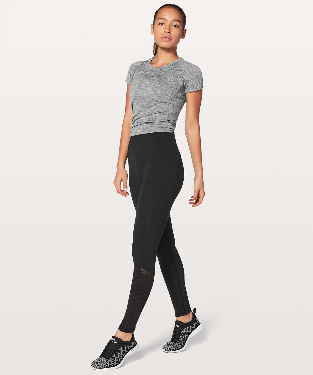 Lululemon Sharp Turns Tight 28" - Black