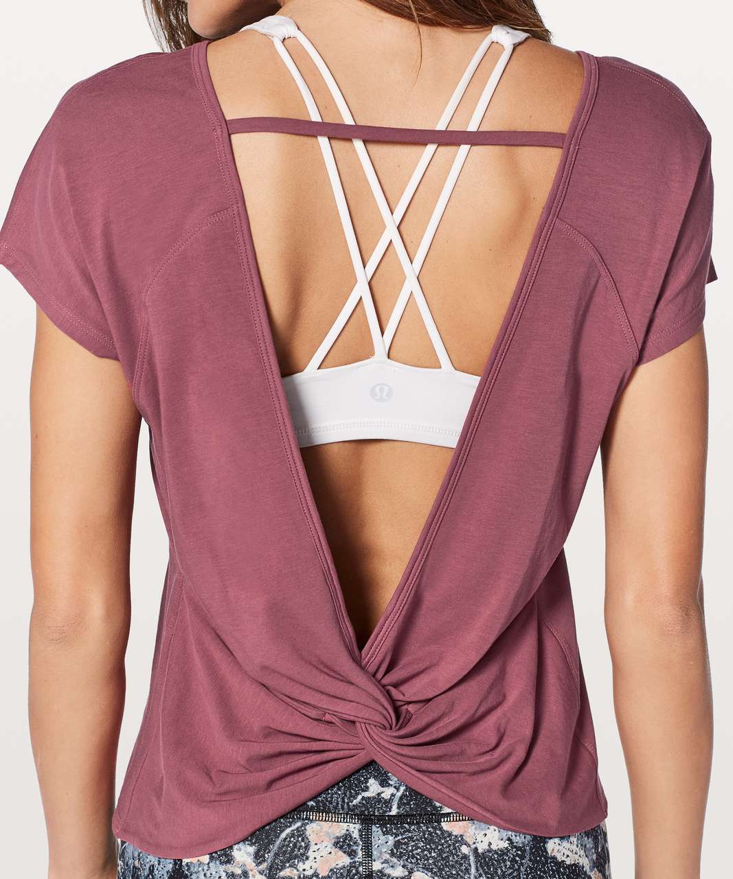 Lululemon twist back to - Gem