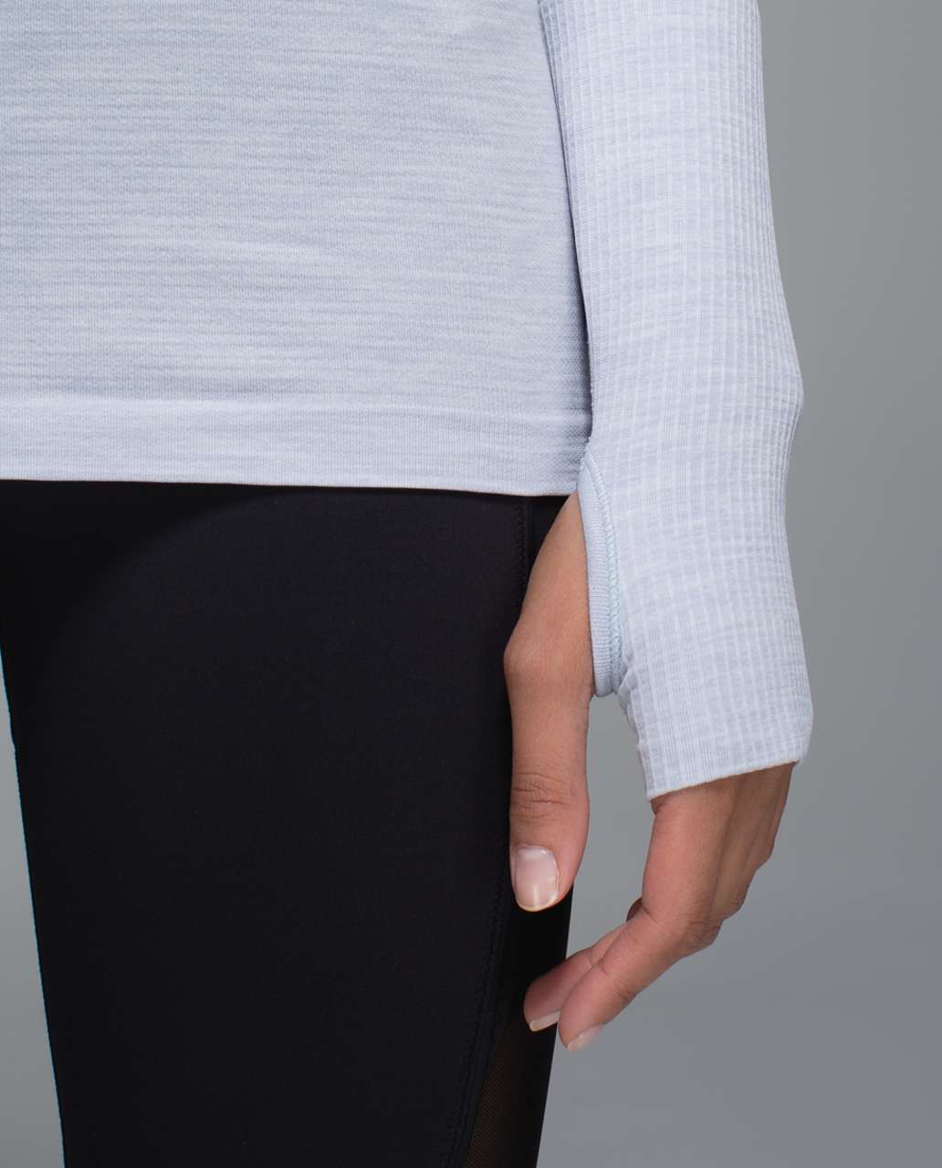 Lululemon Swiftly Tech Long Sleeve Crew - Heathered Silver Fox